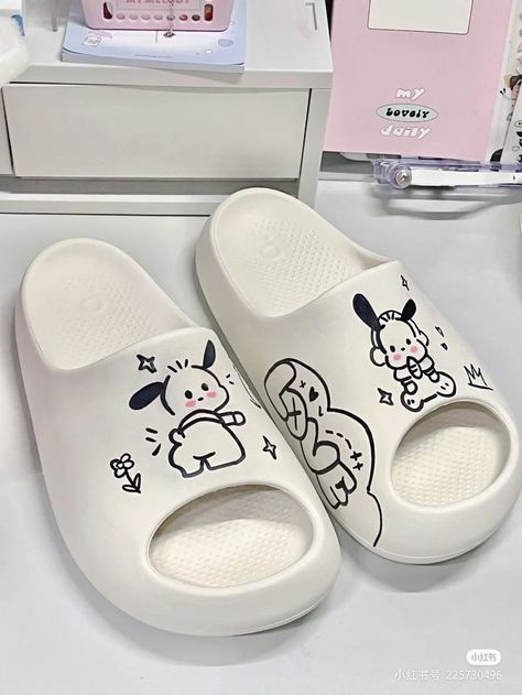 Mochila Kpop, Crocs Fashion, Aesthetic Objects, Nike Kicks, Dr Shoes, Cute Slippers, Cute School Supplies, Book Art Diy, Girly Shoes