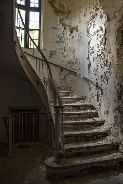 abandoned. staircase. Winding Stairs, Urban Decay Photography, Beautiful Ruins, Take The Stairs, Interior Stairs, Stairway To Heaven, Spiral Staircase, Inspirational Art, Design Your Home