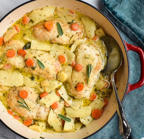 Chicken With Mustard, Dr Rachel Paul, Chicken Casserole Recipes, Fodmap Chicken, Rachel Paul, Low Fodmap Chicken, Gluten Free Potatoes, Fall Flavors, Low Fodmap Diet