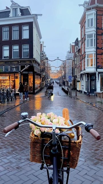 PHOTOGRAPHER AMSTERDAM on Instagram: "Amsterdam 💙☔️ On the Reels, I took a small Amstredam rain 🌧️ The Dutch have been accustomed since childhood to ride a bike in any weather, including in heavy rain with wind 🌬️Usually they are all weared in stylish raincoats that look like ordinary jackets or coats. Would you ride your bike to work in rain? - personally I 👩🏻 yes 👏🏻 I only travel by bike, as it is fast and comfortable 🚲I’m completely used to the rain. . . . In the profile you can see m Moving To Amsterdam, Dutch Bike Aesthetic, Amsterdam Rainy Day, Amsterdam Biking Aesthetic, Amsterdam Girls, Amsterdam Bike Aesthetic, Amsterdam Aesthetic Bikes, Biking In The Rain, Rain In Amsterdam