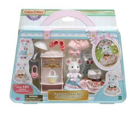 Calico Critters Families, Play Dress Up, Sweet Clothes, Older Sister, Calico Critters, Girls Series, Digital Gifts, Accessories Set, Sylvanian Families