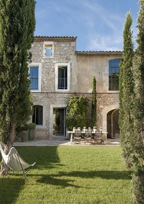 Italian Stone House, Italian Cottage, Provence House, Mediterranean Mansion, Italy House, Italian Home, Dream House Rooms, Mediterranean Home, Mediterranean Homes