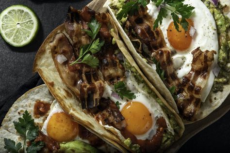 Cottage Cheese Recipes Healthy, Breakfast Tacos Recipe, Everyday Breakfast, Cottage Cheese Breakfast, Cheese Taco, Easy High Protein Meals, Easy Taco Recipes, Cheese Tacos, Cottage Cheese Recipes