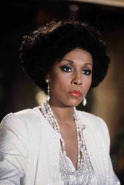 1,797 Dynasty Television Show Photos Photos and Premium High Res Pictures - Getty Images Dianne Carroll, Diane Carroll, Black Hollywood Glamour, Dynasty Outfits, Diahann Carroll, Abc Photo, Black Entertainment, Vintage Black Glamour, Black Hollywood