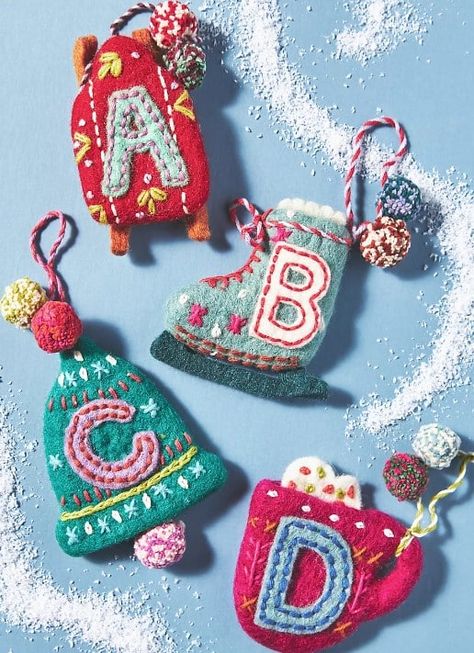 Anthropologie Ornaments, Craft Stall Ideas, Christmas Fair Ideas, Anthropologie Christmas, Cute Craft, Christmas Felt, Felt Ideas, Diy Ornaments, Unique Ornament