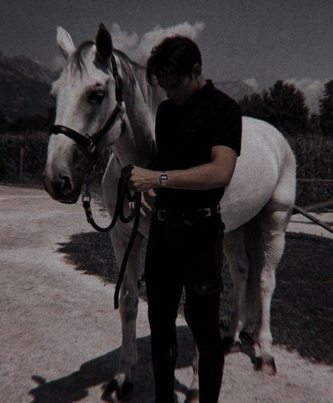 Ruki Mukami in Irina's eyes Ethan Aesthetic, Kai Azer, Ruki Mukami, Book Men, Horse Riding Aesthetic, Horse Riding Outfit, Lauren Roberts, Man On Horse, Empire Of Storms