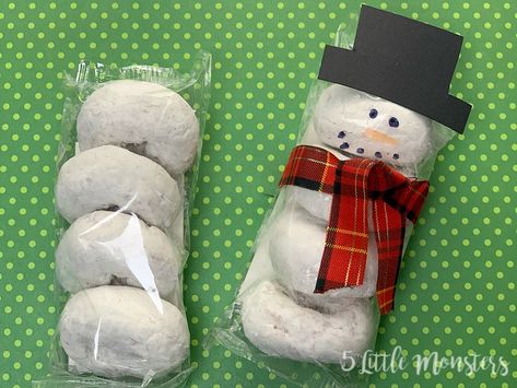 Christmas Gifts Students, Christmas School Treats, Donut Christmas, Music Student Gifts, Reindeer Treats, Christmas Party Snacks, Christmas Classroom Treats, Christmas Candy Crafts, Snowman Kit