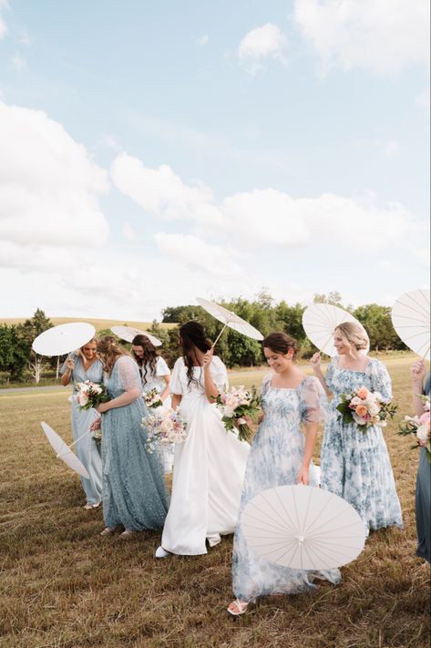 Bridesmaids With Parasols, Bridesmaids Parasols, Bridal Parasol, Wedding Paper Parasol, Umbrella Wedding Photos, Bridesmaids Photoshoot, Wedding Parasol, Photo Moodboard, French Blue Wedding