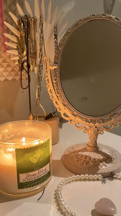 Linda Core Aesthetic, Royal Mirror Aesthetic, Lindacore Aesthetic, Fatima Zahra Core, Soft Core Room, Lamar Core, Mirror Core, Vintage Mirror Aesthetic, Linda Core