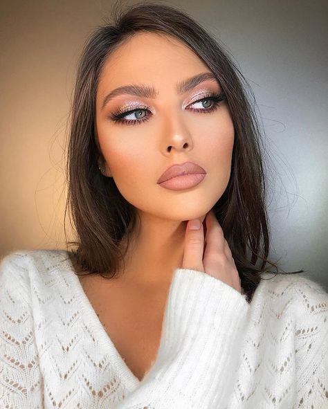 SELLMA KASUMOVIQ on Instagram: “#makeup#photooftheday#client#hudabeautyfauxfilter#nabla#unicorn” Grecian Makeup Look, Makeup With Sequin Dress, Make Up For Wedding Guest Green Eyes, Cocktail Party Makeup Ideas, Eyeshadow Steps, Neutral Glam Makeup, Bridal Makeup For Green Eyes, Client Makeup, Neutral Glam