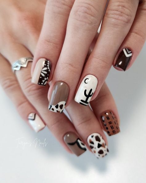 Chevy Nails Designs, Turqoise Nails Western, Western Chic Nails, Cute Western Fall Nails, Concert Nails Ideas Country, Texas Themed Nails, Western Fall Nail Ideas, Western Pedicure, Country Fall Nails