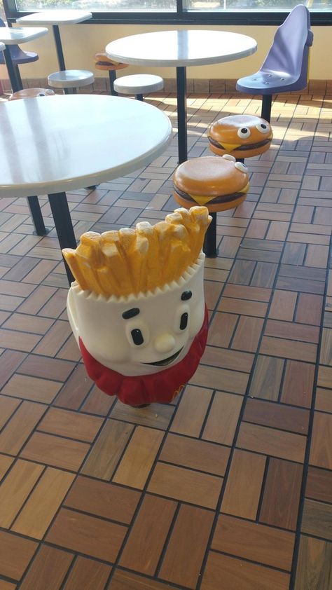 Eating your Happy Meal on these chairs at McDonald’s. | 43 Things From Your '90s Childhood You Probably Forgot About 1990 Childhood, Mcdonald Characters, Mcdonalds Characters, 90s Mcdonalds, Mcdonalds Kids, Childhood Memories 90s, 90s Memories, Mc Donald, 2000s Nostalgia