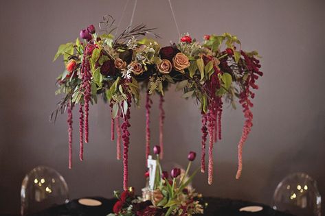 Picture Wedding Centerpieces, Romantic Wedding Centerpieces, Elegant Wedding Centerpiece, Simple Wedding Centerpieces, Wedding Reception Flowers, Flower Chandelier, Fall Wedding Centerpieces, Floral Chandelier, Reception Flowers