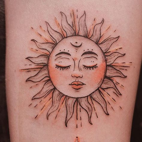 Hippie Sun Tattoo, Hippy Tattoo, Sun Tattoo Ideas, Sun Tattoo Designs, Hippie Tattoo, Tarot Tattoo, Sun Tattoos, Sun Tattoo, Dainty Tattoos