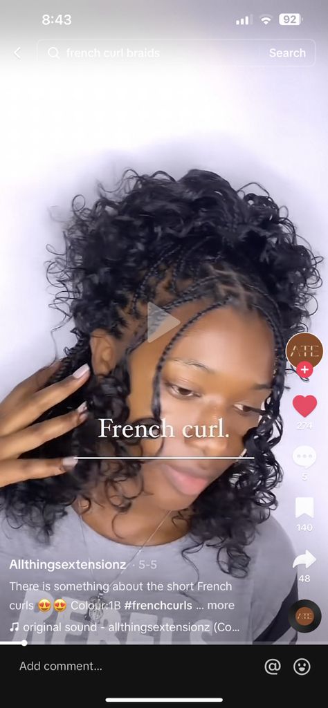 Short Curly Braids For Black Women Curls, French Curl Knotless Braids Hairstyles, Short French Curls Braids Black Women, How To Style Short French Curls Braids, French Curls Braids Bob, French Curl Braids Bob, Shoulder Length French Curl Braids, Short French Curls Braids Bob, French Curl Bob