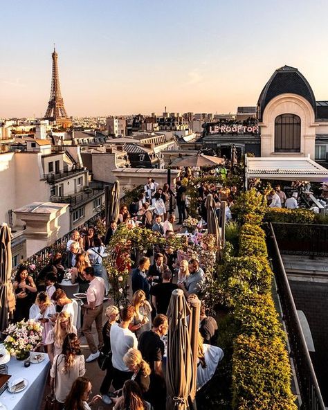 Raphael Metivet, France Cafe, Paris Bars, Paris Garden, Paris Rooftops, Marais Paris, Rooftop Party, Paris Vibes, Urban Forest