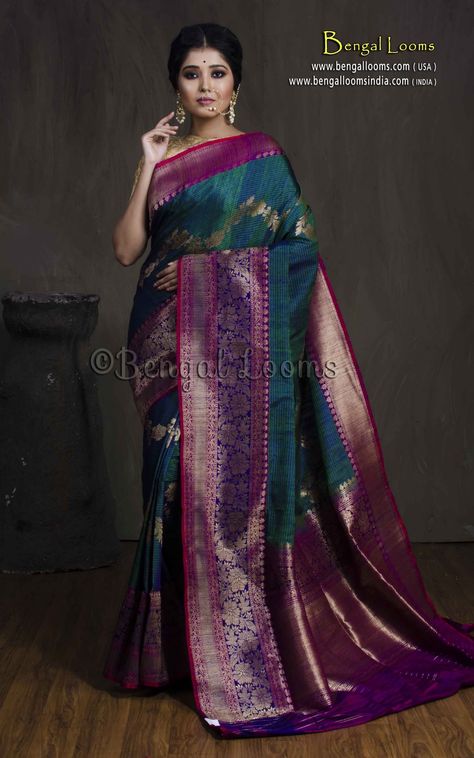 Blue Saree Wedding, Peacock Blue Saree, Saree Wedding Bridal, Indian Drapes, Traditional Saree Blouse Designs, Bollywood Glamour, Latest Silk Sarees, Banaras Sarees, Cutwork Blouse