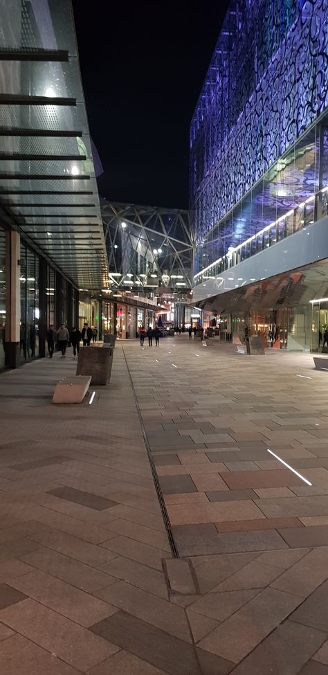 Out and about in the cold... But Leicester city did not disappoint us with such lambent lighting. #lightfunc #lightingdesign #lighting #creativity #LeicesterCity #Leicester #cold #coldweather #night #photography #design #CityCentre #architecture #exteriordesign #architects Leicester Aesthetic, Border Leicester, Leeds Nightlife, Leeds University Library, Leicester Uk, Leicester England, Leicester City, Best Seasons, Leicester