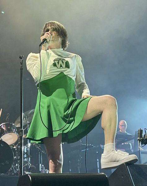 Gerard Way Skirt, Gerard Way Cheerleader, Cheerleader Gerard, Gerard Way Memes, 2000s Bands, Boom Clap, Gerald Way, Bob Bryar, X Men Evolution