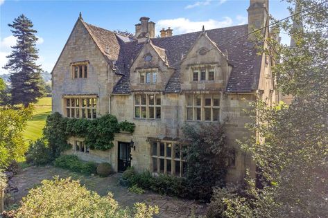 Cotswolds House, Cotswold House, Chipping Campden, Buildings Art, Country Estates, City Apartments, Tiny Cottage, Charming House, Dolls House Interiors