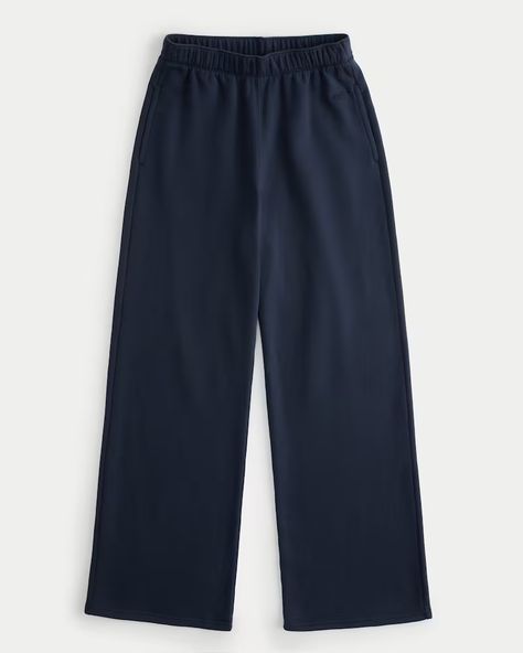 Women's Feel Good Ultra High-Rise Fleece Wide-Leg Pants | Women's Bottoms | HollisterCo.com Dark Blue Sweatpants, Navy Sweatpants, Blue Sweatpants, Wide Leg Sweatpants, Women's Bottoms, Teen Clothing, Fleece Sweatpants, Clothing For Women, Outfits For Teens