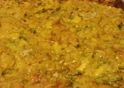 Better than Cheddars broccoli casserole Recipe by BIGPAPI - Cookpad Cheddars Broccoli Casserole, Cheddars Broccoli Cheese Casserole, Cheddar Broccoli Rice, Broccoli Cheddar Casserole, Broccoli Casserole Recipe, Superbowl Food, Broccoli Recipes Casserole, Broccoli Cheese Casserole, Broccoli Rice Casserole