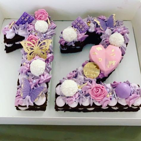 Purple and pink number cake 12 Cake Number, Lavender Number Cake, Purple Number Cake Ideas, Number 16 Cake Sweet Sixteen, Purple Letter Cake, 11 Number Cake, 12 Number Cake, Number 12 Birthday Cake, 15 Number Cake