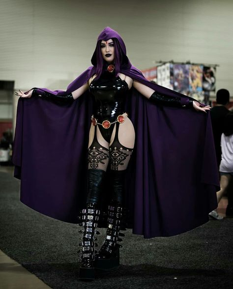 Plus Size Raven Costume, Plus Size Raven Cosplay, Black Raven Cosplay, Raven Cosplay Makeup, Raven Makeup, Raven Halloween Costume, Cosplay Raven, Halloween Costumes Anime, Costumes For Best Friends