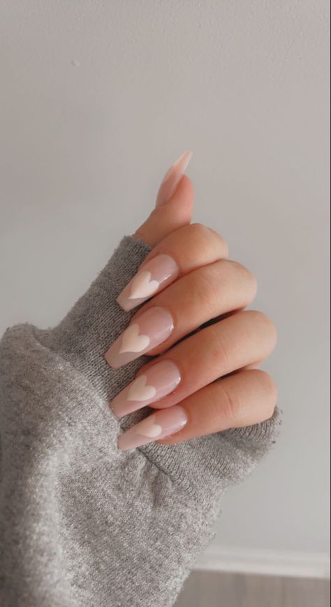 nails
nail art
valentines nails 
valentine’s day 
nail inspo 
pink 
pink nails 
soft pink acrylics 
coffin pink nails Nails 2023 Natural, Nails Inspo Ballerina, Ambre Nails, Pale Pink Nails, Bridal Nails Designs, Vday Nails, Blush Nails, Ballerina Nails, Nails 2023