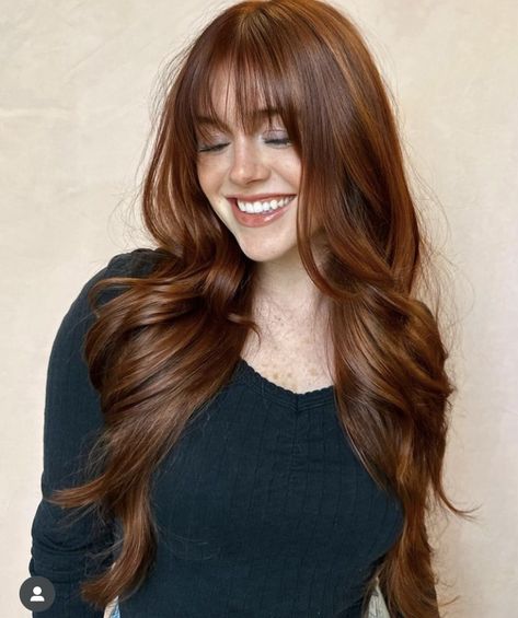 Warm Ginger Hair, Warm Red Brown Hair, Spring Red Hair Color, Cinnamon Brown Hair, Warm Hair Color, Blonde Shades, Cinnamon Hair, Color Balayage, Brown Hair Inspo