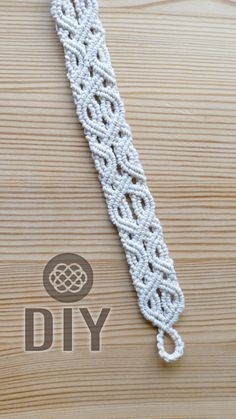 Macrame Celtic Knots, Macrame Patterns Tutorials Jewelry, Macrame Bracelet Patterns Tutorials, Macrame Bracelets Diy, Wave Bracelet Tutorial, Celtic Knot Macrame, Celtic Macrame, Crochet Cardigan For Beginners, Hemp Bracelet Patterns