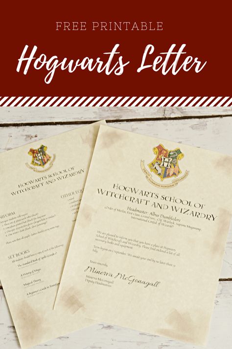 Free Printable Hogwarts Letter - Housewife Eclectic Harry Potter Paper Printables, Harry Potter Watch Party, Harry Potter Brief, Emerald Decor, Hogwarts Brief, Male Background, Harry Potter Motto Party, Harry Potter Weihnachten, Harry Potter Classes