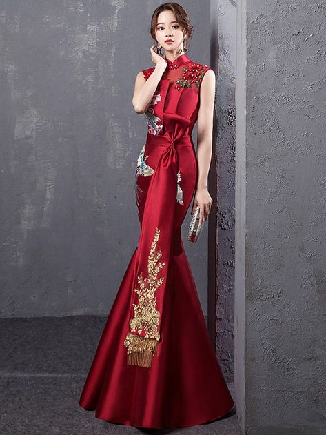 Wine Red Embroidered Fishtail Qipao / Cheongsam Evening Dress Chinese Wedding Dress, Chinese Style Dress, Gowns Dresses Elegant, Qipao Cheongsam, Traditional Chinese Dress, Royal Dresses, Evening Dress Fashion, Prom Dresses With Sleeves, Fashion Inspiration Design