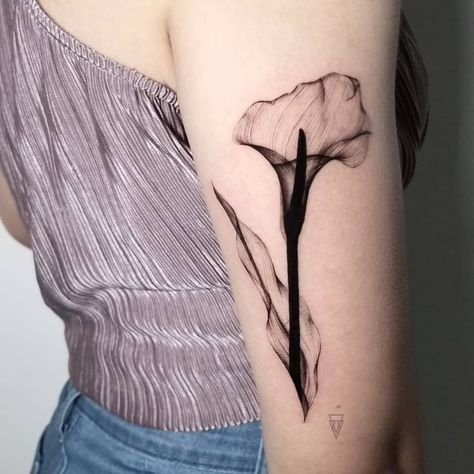 A calla lily, my first xray flower came out better than I expected. A lot of single needle action done. So happy. ❤ #xray #xrayflower… Lily Tattoo Sleeve, Calla Lily Tattoo, Xray Flower, Lily Tattoo Meaning, Black Calla Lily, Lillies Tattoo, Lily Tattoo Design, Lily Flower Tattoos, Inspiration Tattoo