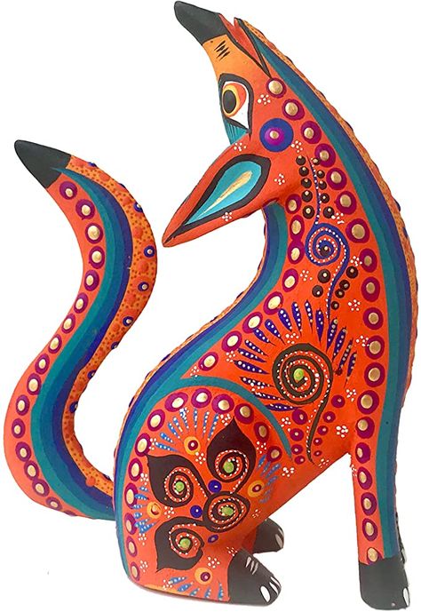 Amazon.com: Escultura de madera de coyote de Alebrije mexicano tallada a mano : Hogar y Cocina Alebrijes Art, Mexican Illustration, Mexican Alebrijes, Howling Coyote, Wood Sculpture Art, Huichol Art, Art Carved, Mexican Pottery, Arte Popular