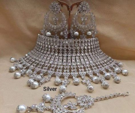 this story starts from talent hunt where dhruv asks manik to chose be… #fanfiction #Fanfiction #amreading #books #wattpad Choker Sets, Indian Wedding Jewelry Sets, Bridal Jewels, Indian Bridal Jewellery, Rani Haar, Indian Bridal Jewelry Sets, Bridal Choker, Jewelry Set Design, Bridal Accessories Jewelry