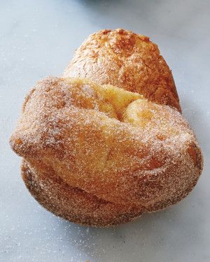 Cinnamon Sugar Popovers Popovers Recipes, Popover Recipe, Cinnamon Sugar, Beignets, Pavlova, Martha Stewart, Just Desserts, Cornbread, Crackers