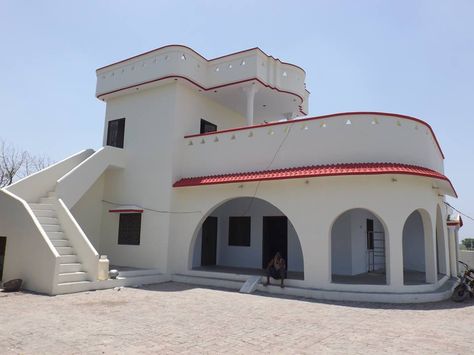 Punjab, Pakistan Village House Design Pakistan, Punjabi Haveli House Design, Punjab House Design, Haveli Design Houses Punjab, Punjab House, Desi House, Punjab Village, Pakistan House, Home Gate Design