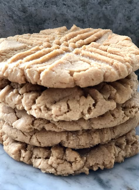 School Cafeteria Peanut Butter Cookies taste just like the ones they made back in the day! #peanutbuttercookies #schoolcafeteria #peanutbutter #cookies | QuicheMyGrits.com School Cafeteria Peanut Butter Cookies, Cafeteria Cookies School, School Lunch Cookies, School Lunch Peanut Butter Bars, Lunch Lady Peanut Butter Cookies, Lunchroom Butter Cookies Recipe, School Peanut Butter Cookies, Cafeteria Cookies, School Cafeteria Recipes Vintage