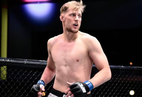 Alexander Volkov vs Marcin Tybura Pick, 10/30/2021 Predictions UFC 267 Odds Alexander Volkov, 170 Lbs, Ufc Fighter, Ufc Fighters, Proud Of Me, Ufc, Fun Sports, Ukraine, Alexander