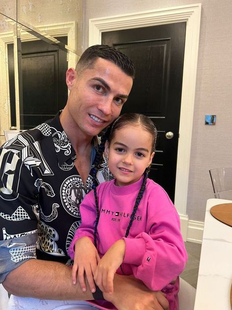 Ronaldo Daughter, Cristiano Jr, Ronaldo Photos, Cr7 Jr, Andrew Garfield Spiderman, Garfield Spiderman, Ronaldo Junior, Neymar Football, Cr7 Ronaldo