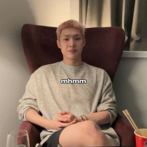 Mingi Ateez Funny Face, Pastor Mingi Meme, Mingi Reaction Pics, Song Mingi Cute, Ateez Funny Photos, Ateez Id Photo, Ateez Reaction Pics, Mingi Ateez Cute, Mingi Ateez Boyfriend