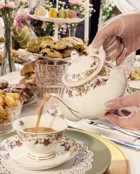 Bridgerton, Brunch, Tea Party, Regency, Jane Austen, Bridgerton Tea Party, Bridgerton Brunch, Tea Brigerton Tea Party Food, Regency Era Tea Party, Bridgerton Afternoon Tea, Brigerton Theme Tea Party, Bridgerton Breakfast, Regency Birthday Party, Brigerton Tea Party, Pride And Prejudice Tea Party, Bridgerton Inspired Party