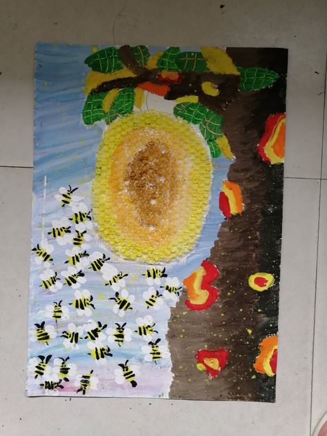 Honeycomb Drawing, Honeycombs Drawings, Hand Drawing, Girl Drawing, Honeycomb, A Girl, Bee, How To Draw Hands, Drawings