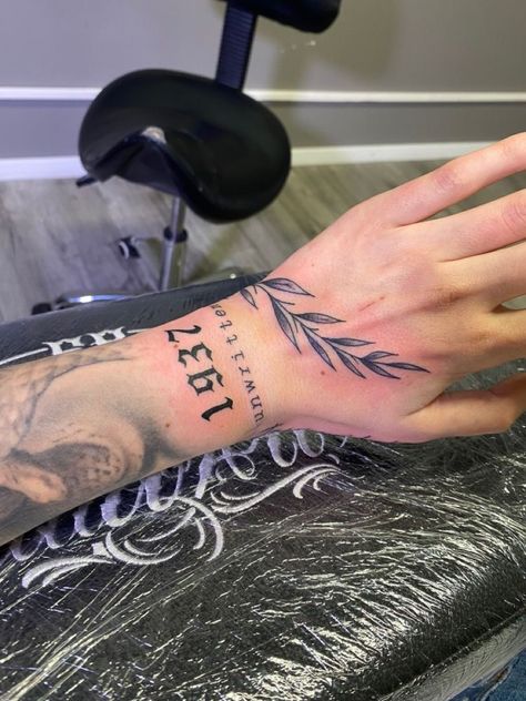 Half Sleeve Tattoos Forearm, Inner Bicep Tattoo, Wrist Tattoo Ideas, Hand And Finger Tattoos, Armband Tattoo Design, Wrist Tattoos For Guys, Cool Chest Tattoos, Half Sleeve Tattoos For Guys, Chest Piece Tattoos