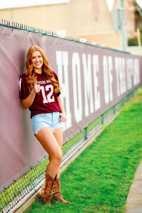 Senior Jersey Pictures, Pic Inspiration, Senior Poses, College Station, Cap And Gown, Texas A&m, Senior Pics, Senior Portraits, Senior Pictures