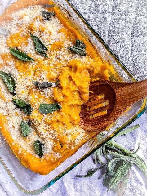 Butternut Squash Pasta Bake - Gluten Free Butternut Squash Baked, Recipe For Butternut Squash, Seasonal Recipes Fall, Banza Pasta, Butternut Recipes, Healthy Butternut Squash, Pumpkin Mac And Cheese, Butternut Squash Pasta, Baked Squash