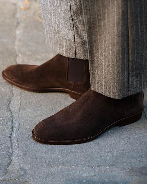 Brown Chelsea Boots Outfit Mens, Brown Chelsea Boots Outfit, Dark Brown Chelsea Boots, Best Chelsea Boots, Brown Suede Chelsea Boots, Chelsea Boots For Men, Chelsea Boots Outfit, Styling Chelsea Boots, Pinstripe Trousers