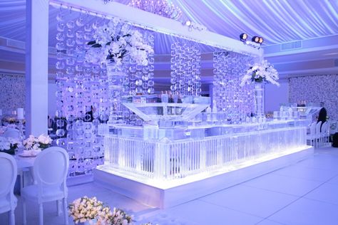 Ice Decorations, Ice Wedding, Ice Sculpture Wedding, Sweet 16 Party Themes, Wonderland Wedding Theme, Ice Party, Ice Bar, Beaded Curtain, Ice Sculpture