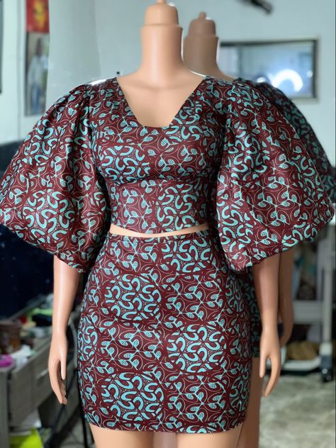 Simple Dress Styles, Ankara Styles For Women, Classy Short Dresses, Ankara Short Gown Styles, African Print Dress Ankara, Short African Dresses, African Fashion Skirts, Afrikaanse Mode, African Wear Dresses